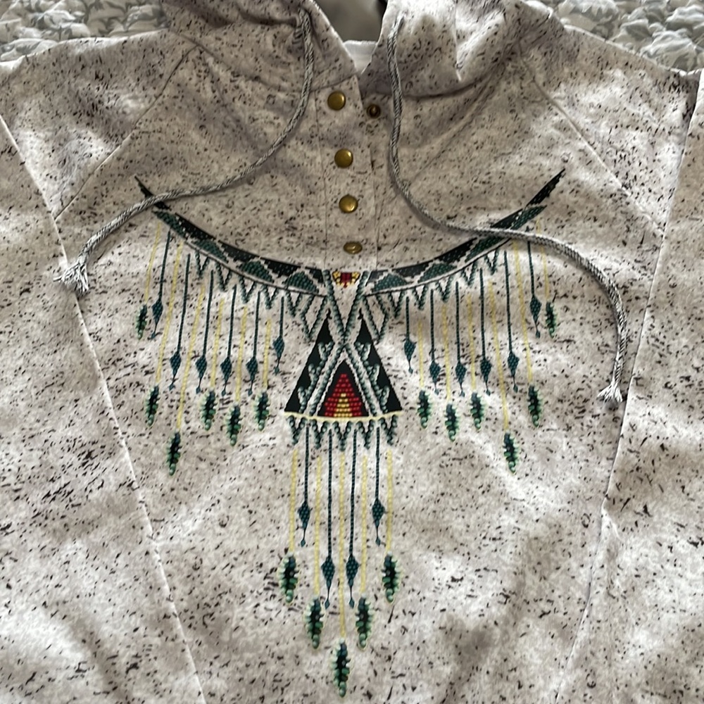 Aztec Hoodie - Picture 2 of 4